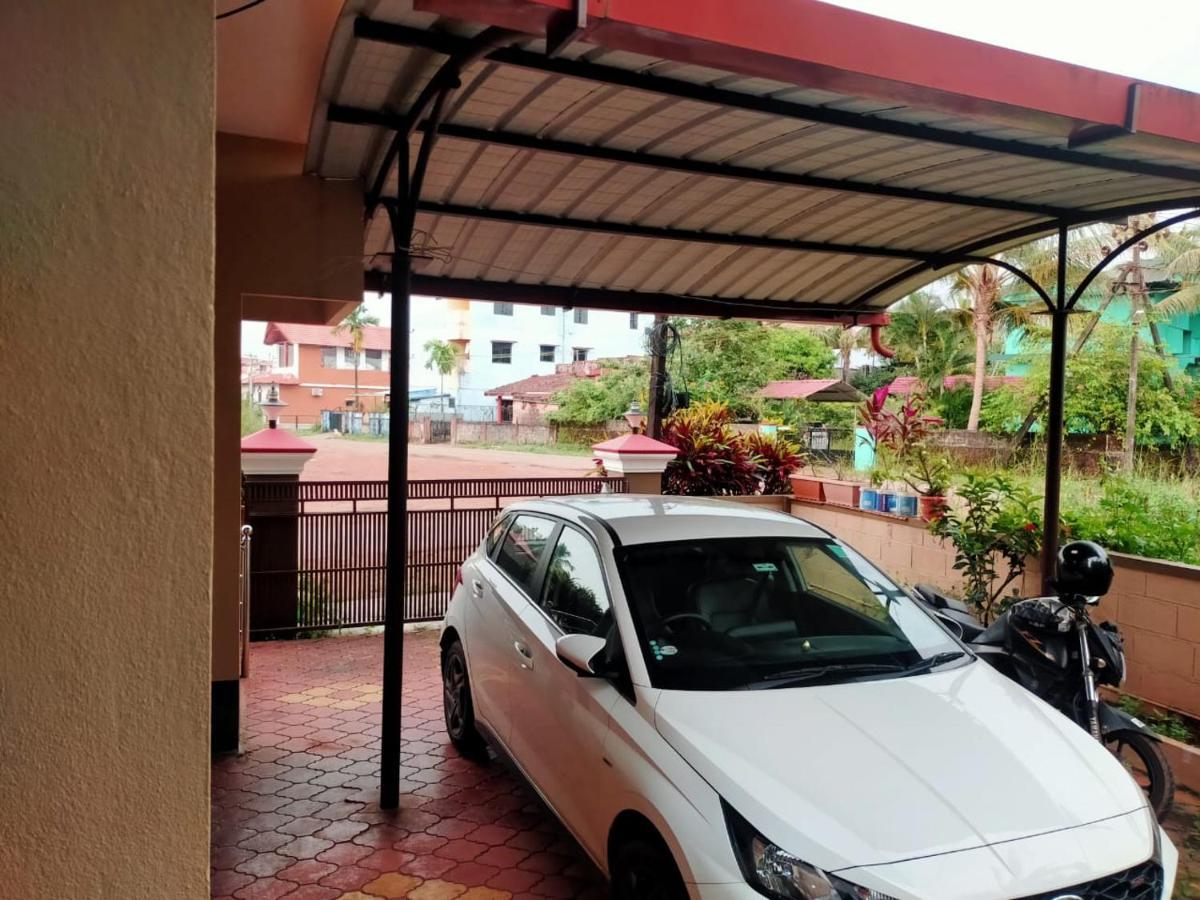 Maanyatha Home Stay Manipal Buitenkant foto