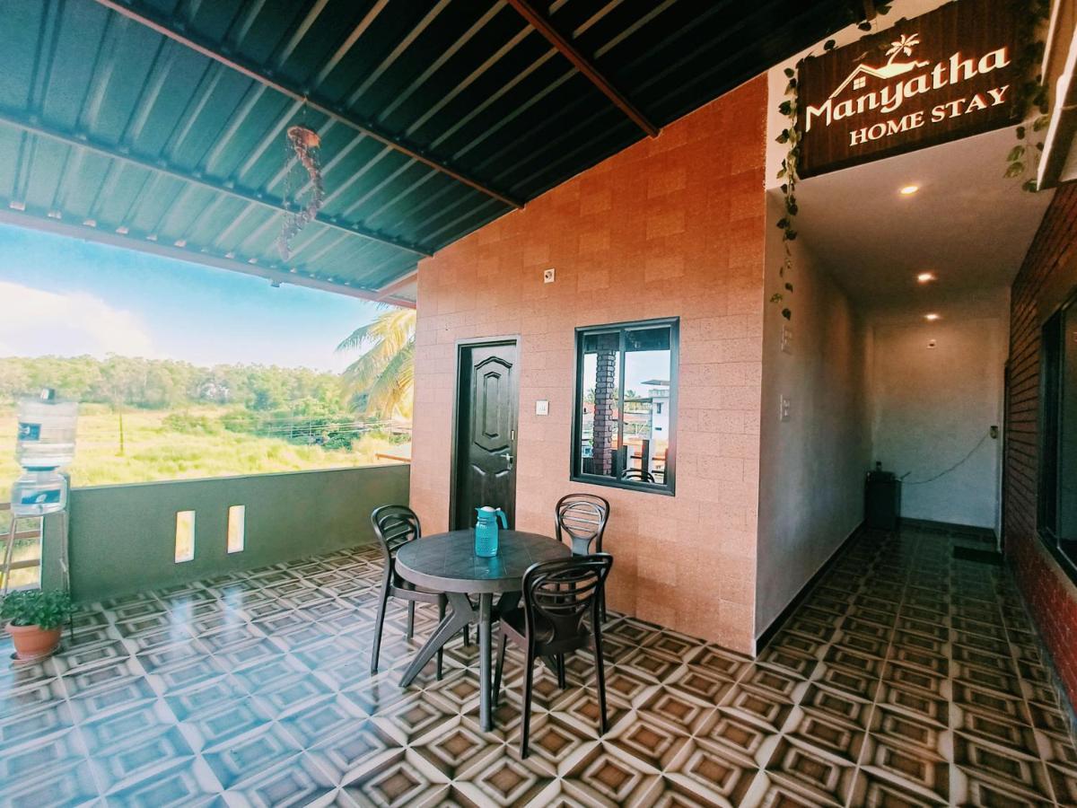 Maanyatha Home Stay Manipal Buitenkant foto