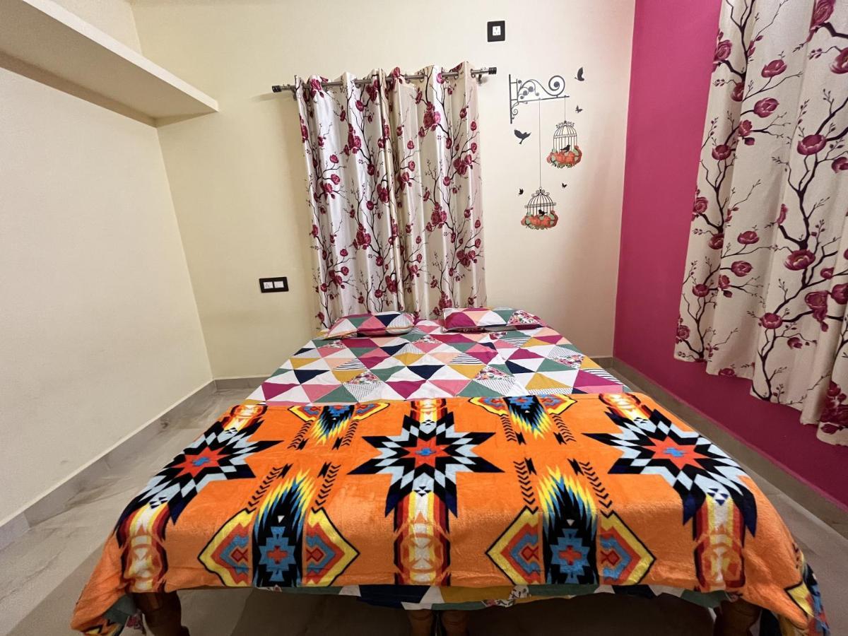 Maanyatha Home Stay Manipal Buitenkant foto