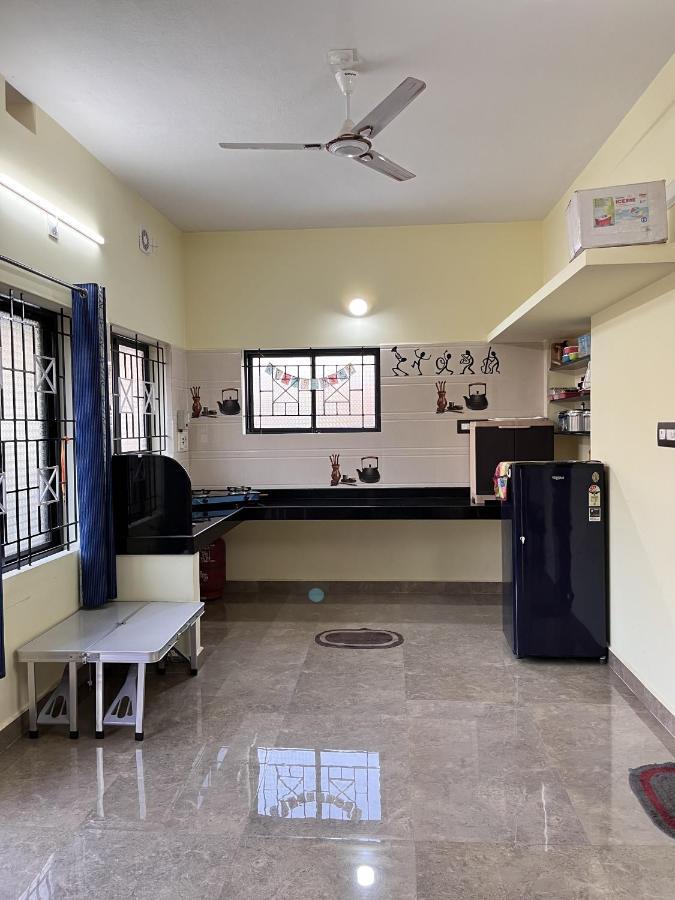 Maanyatha Home Stay Manipal Buitenkant foto
