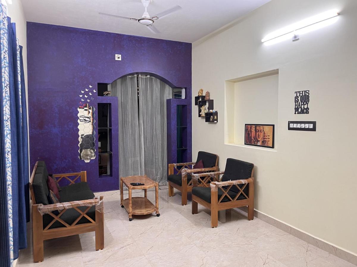 Maanyatha Home Stay Manipal Buitenkant foto
