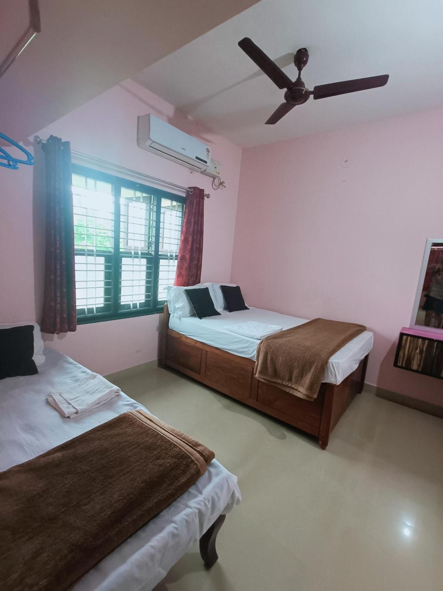 Maanyatha Home Stay Manipal Kamer foto